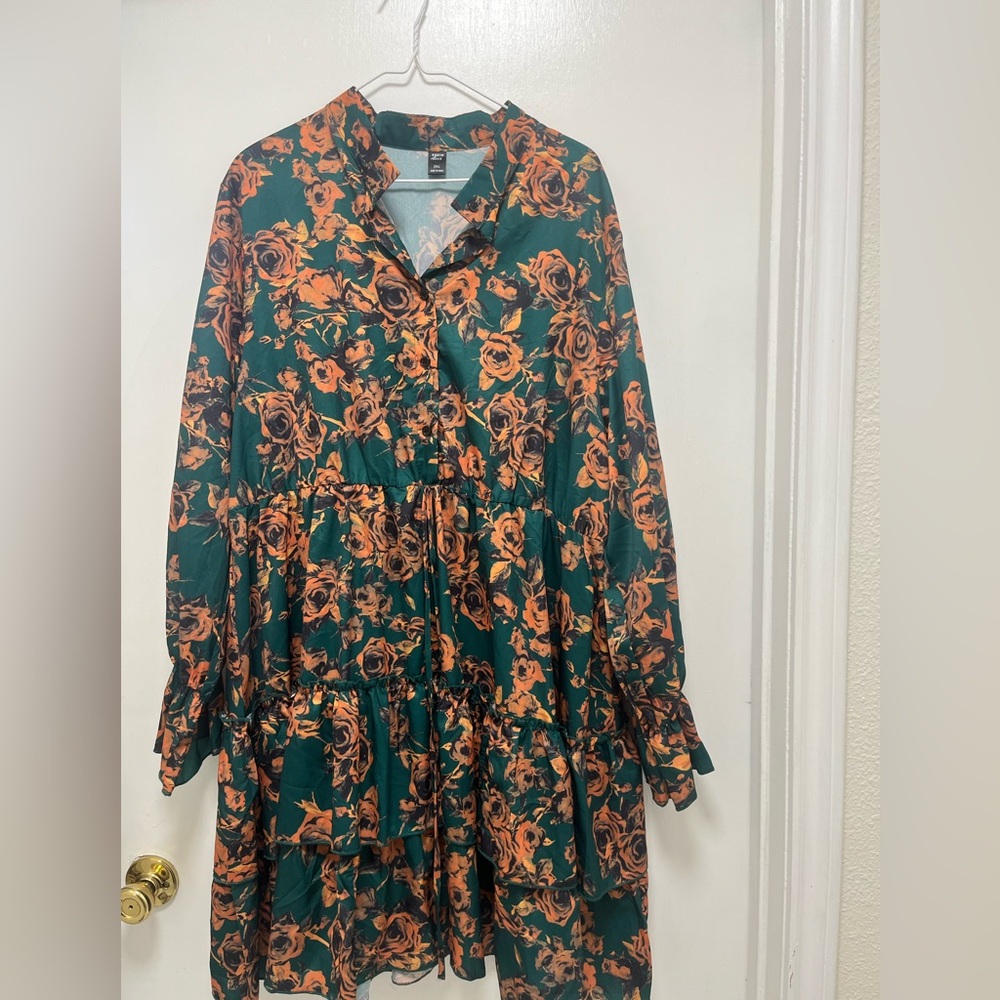 NWOT Floral Green Dress